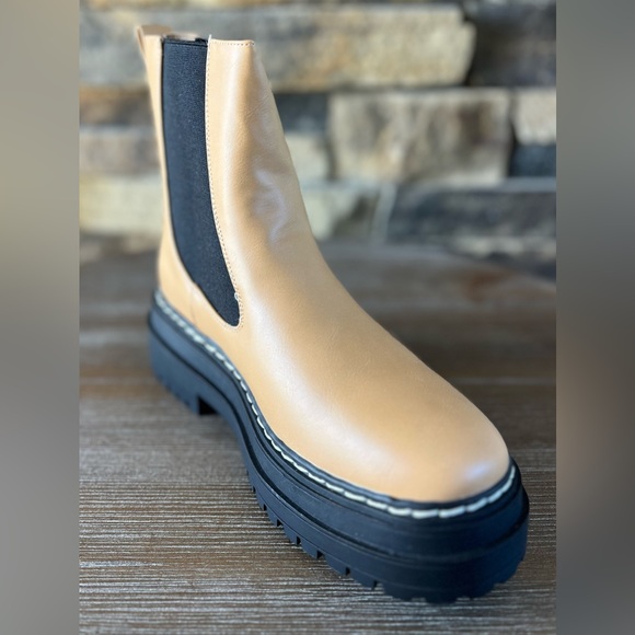 Portland by Portland Company”Sammy” Booties - Picture 3 of 11